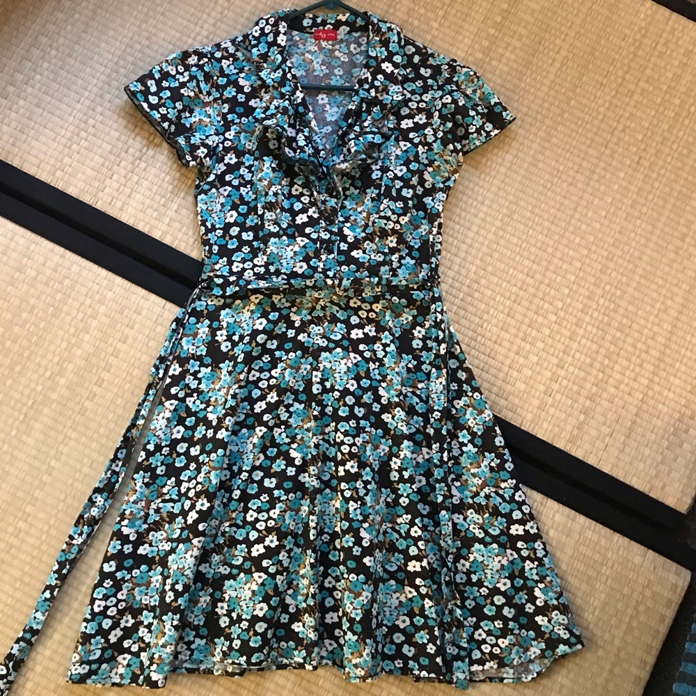 Flower flow spring dress